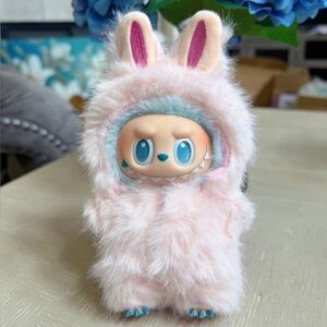 Labubu outfit - Pink fluffy dragon